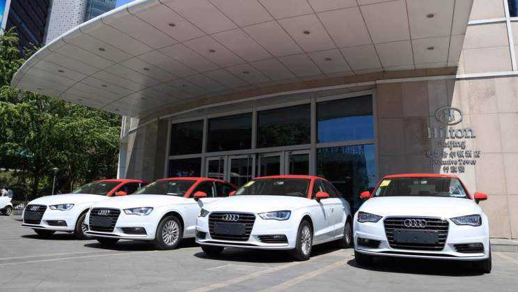 百元停車費難住用戶，分時租賃汽車還在吃灰？        